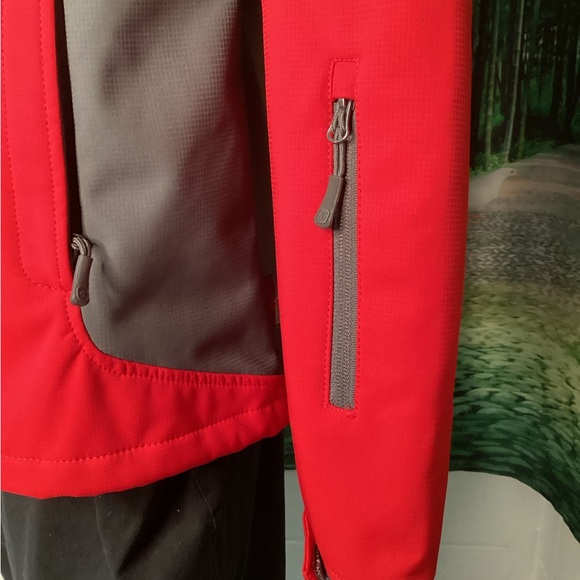 Free Country Red and Gray Performance Jacket - Picture 4 of 13